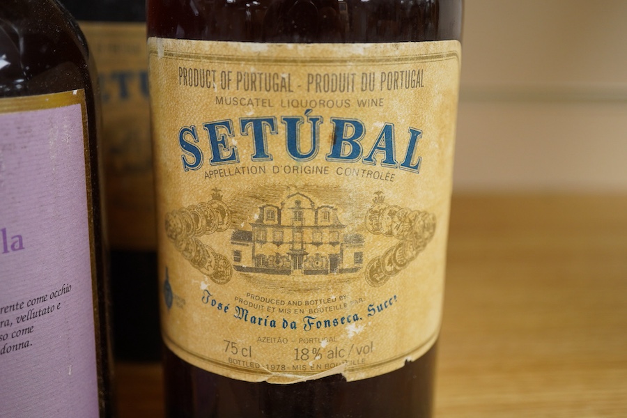 A Chinese carved boxed mahjong set and stands, box 24 cm high including handle